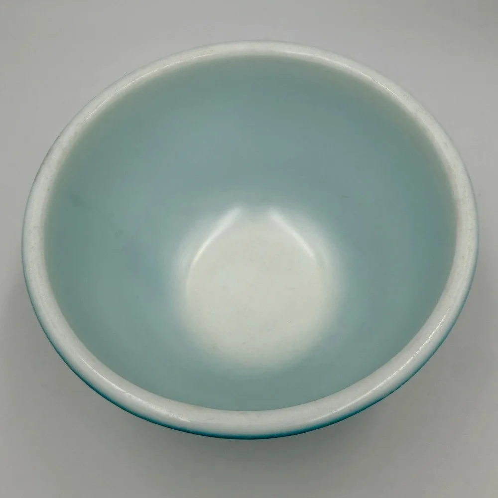 Vintage Pyrex 401 Turquoise Blue Mixing Bowl 1.5 Pint Milk Glass Mid Century